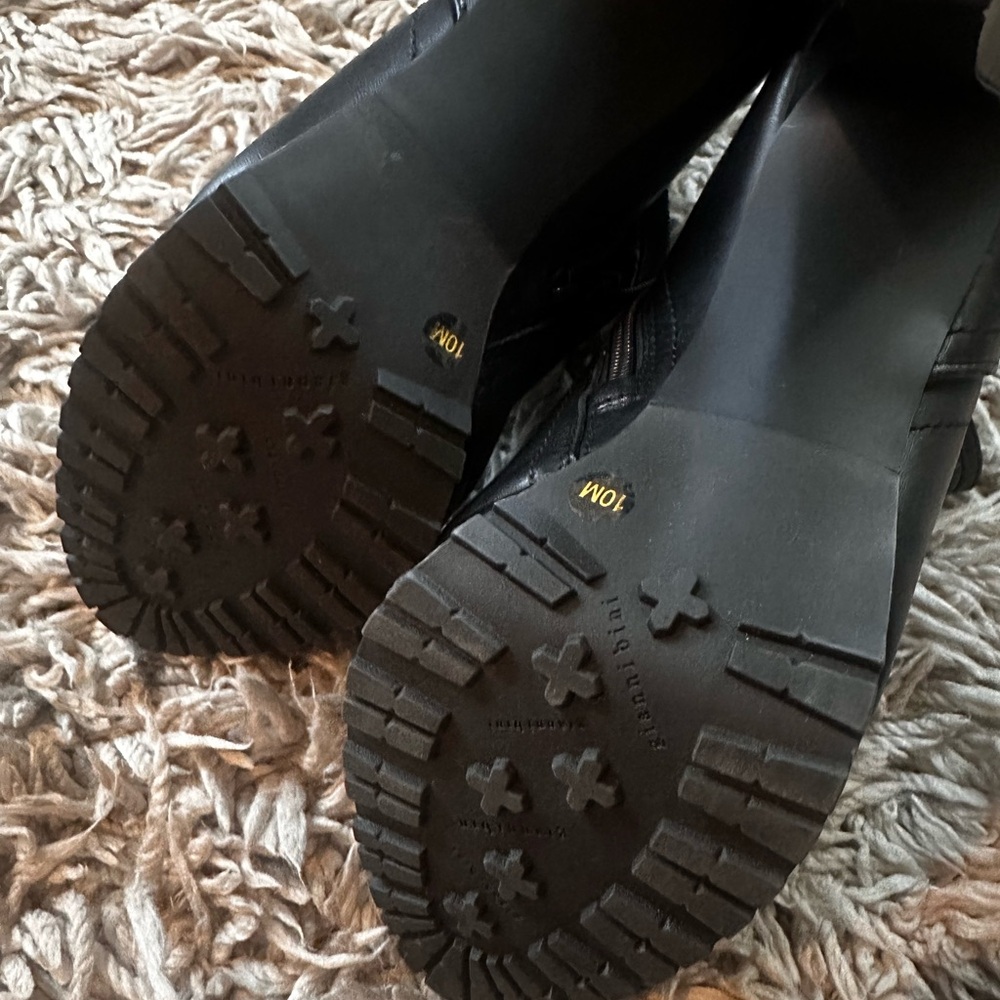 $160 Gianni Bini Elegant Black Ankle Boots Sz 10 - Picture 5 of 6